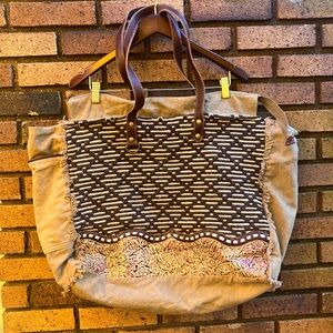 MYRA Large Duffel /Weekender